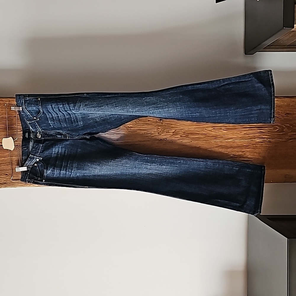 Vintage NWOT Rock & Republic Kiedis Med Blue Wash Jeans 33 wide leg